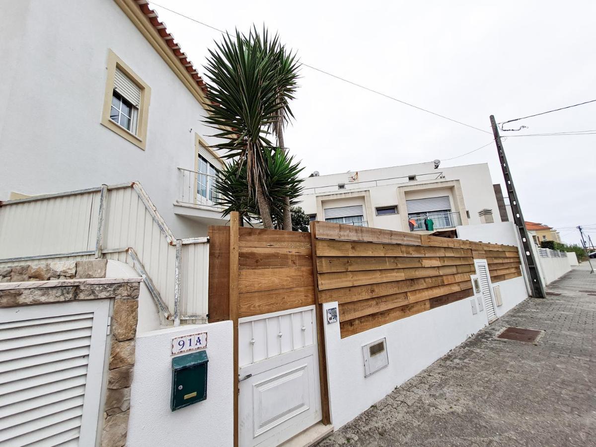 Cloud To Chill Surfhouse Baleal Hostel Ferrel  Bagian luar foto
