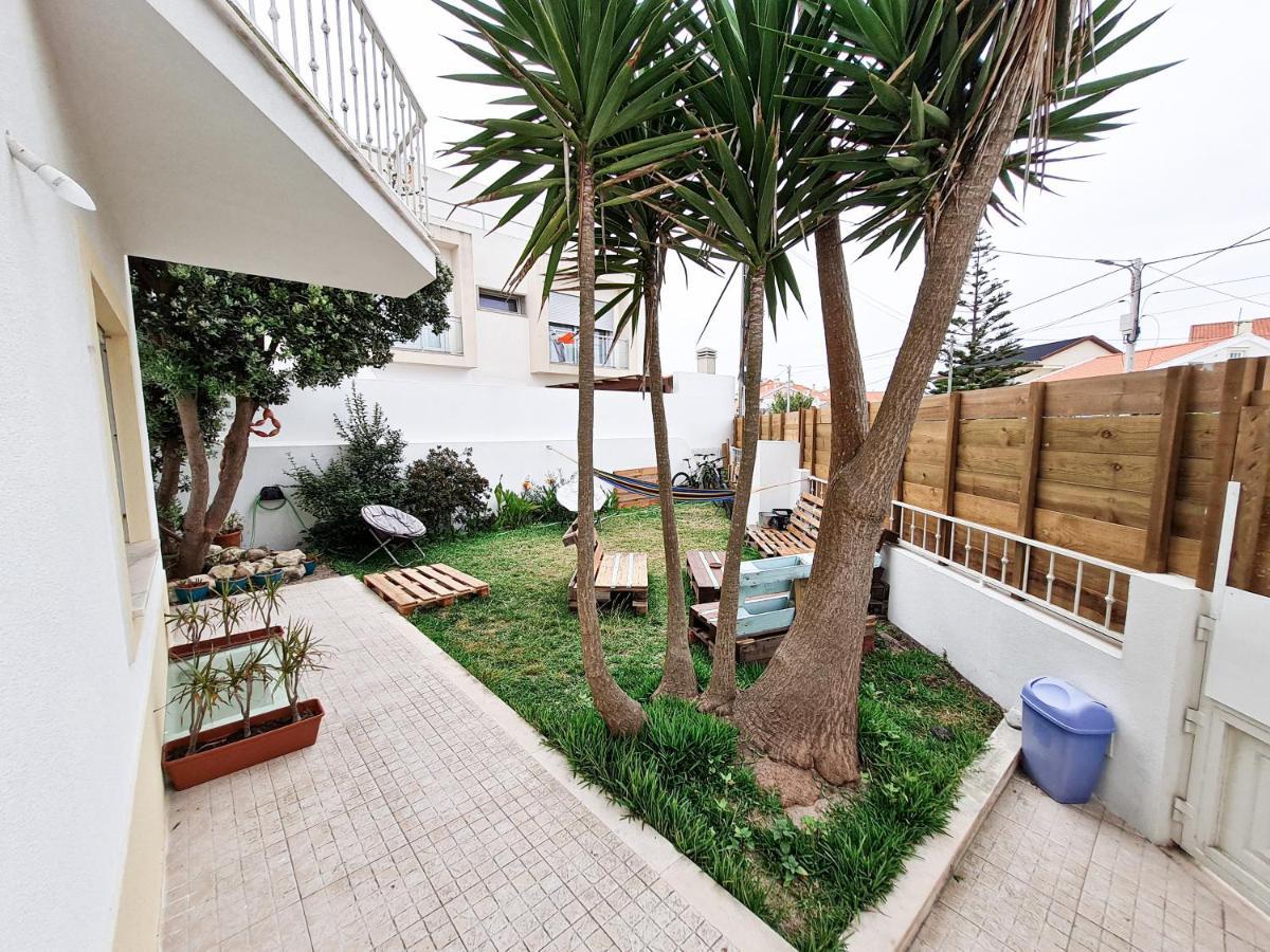 Cloud To Chill Surfhouse Baleal Hostel Ferrel  Bagian luar foto