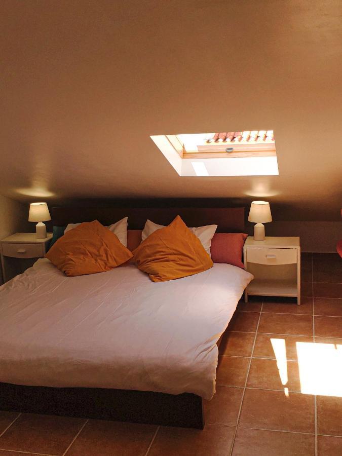 Cloud To Chill Surfhouse Baleal Hostel Ferrel  Bagian luar foto