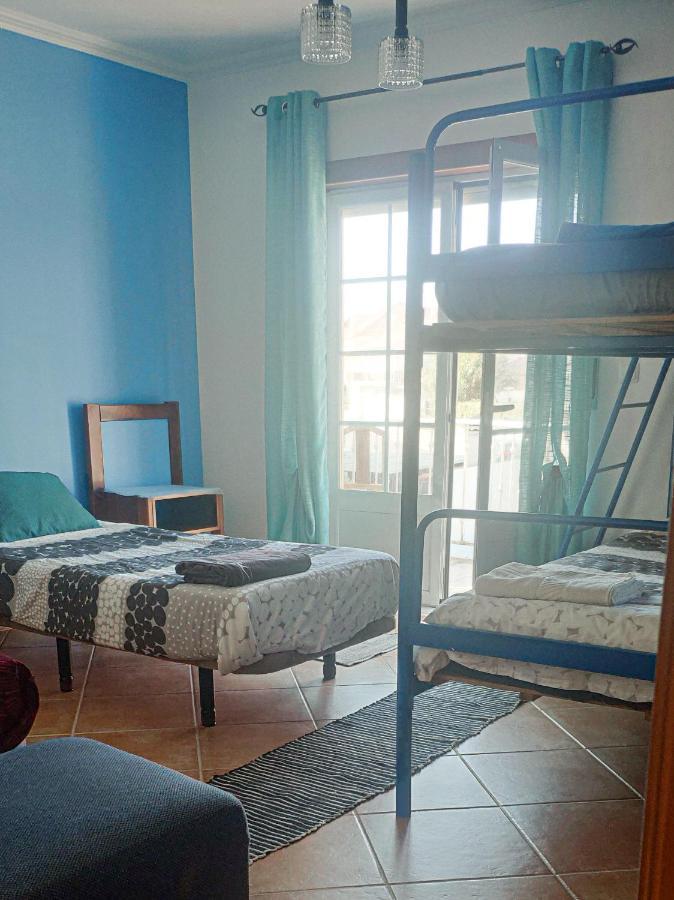 Cloud To Chill Surfhouse Baleal Hostel Ferrel  Bagian luar foto